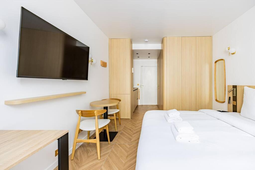 153 Luxueuse-etienne Marcel-chatelet-paris 3 Appartement Parijs