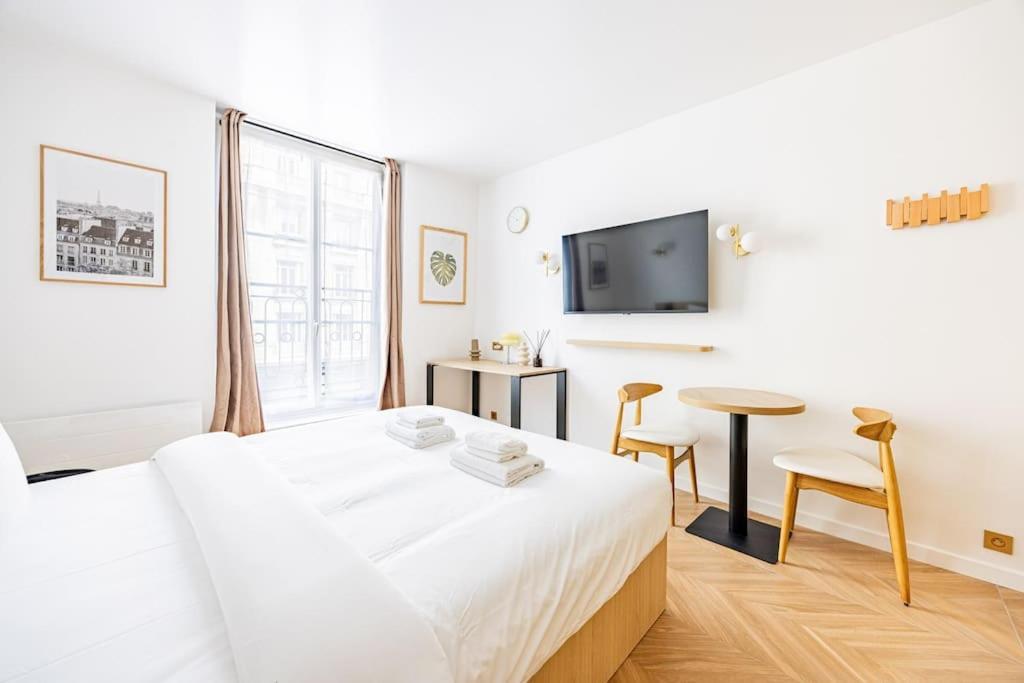 153 Luxueuse-etienne Marcel-chatelet-paris 3 * Parijs